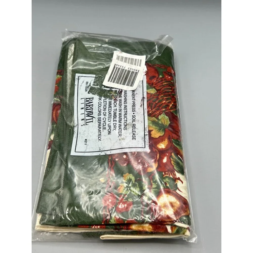 Bardwil Linens 4 Dinner Napkins Permanent Press Bountiful Orchard Soil Release